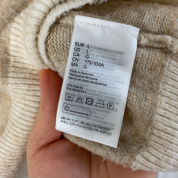 Over-Sized Warm Neutral Sweater - Picture 9 of 10